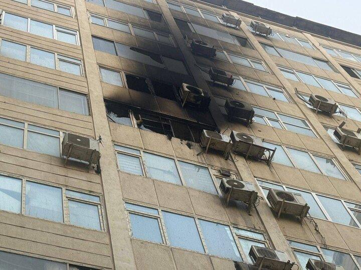اولین تصاویر از محل آتش سوزی در خیابان جمهوری + ویدئو | وضعیت محل حادثه بعد از اطفای حریق
