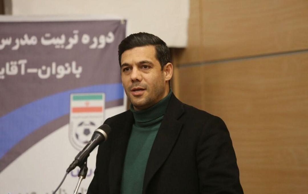 شکوری: پنالتی استقلال درست نبود/ با تیمی جوان مقابل حریف تا دندان مسلح قرار گرفتیم + فیلم