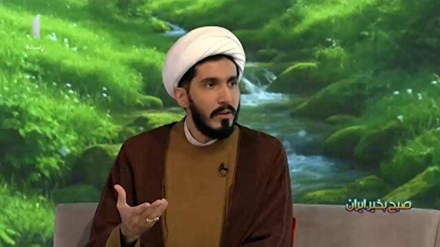 روش صحیح برای خواندن قرآن کریم + فیلم