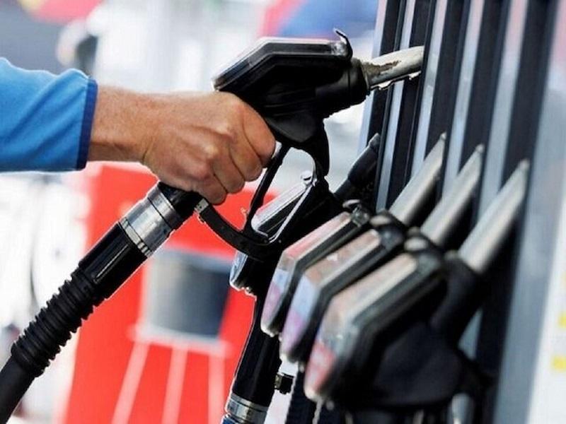 بنزین نخستین ماه پاییزی شارژ می شود