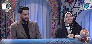 مادر هادی ساروی: به وطن مان افتخار می کنیم/ فرزندم مجرد نیست و نامزد کرده است +فیلم
