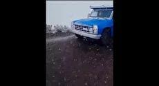 بارش شدید برف در تابستان منطقه الند شهرستان خوی (فیلم)
