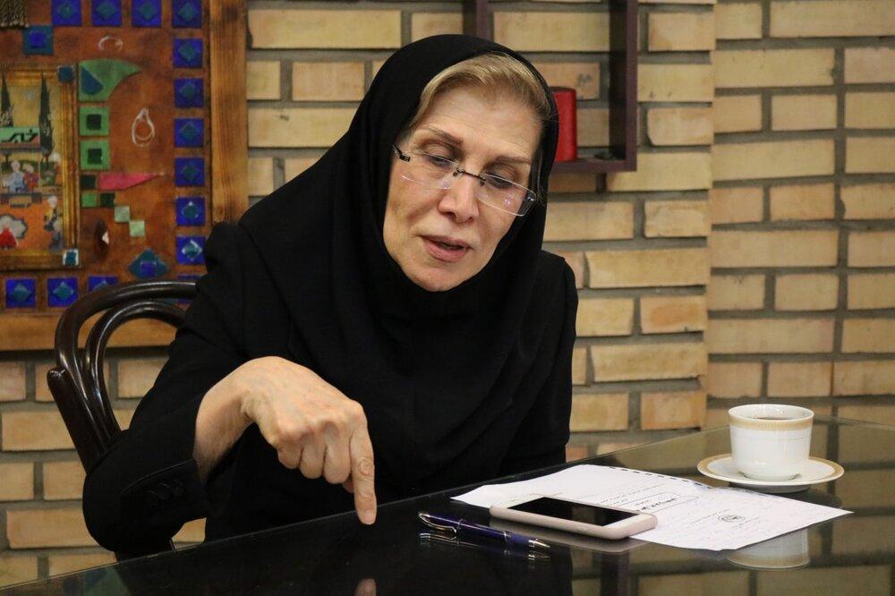 ببیند| آمار ۱۷ میلیون مجرد شانتاژ است/ در این قبیل آمارها از کودک ۱۰ سال به بالا را محاسبه می‌کنند تا دختران نگران ازدواج باشند