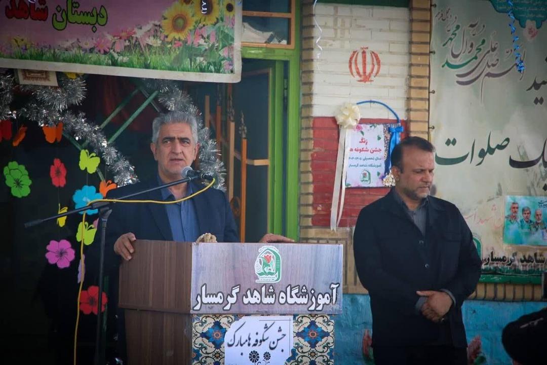 آموزش رکن اصلی پیشرفت کشور؛ دانش آموزان در کسب علم کوشا باشند