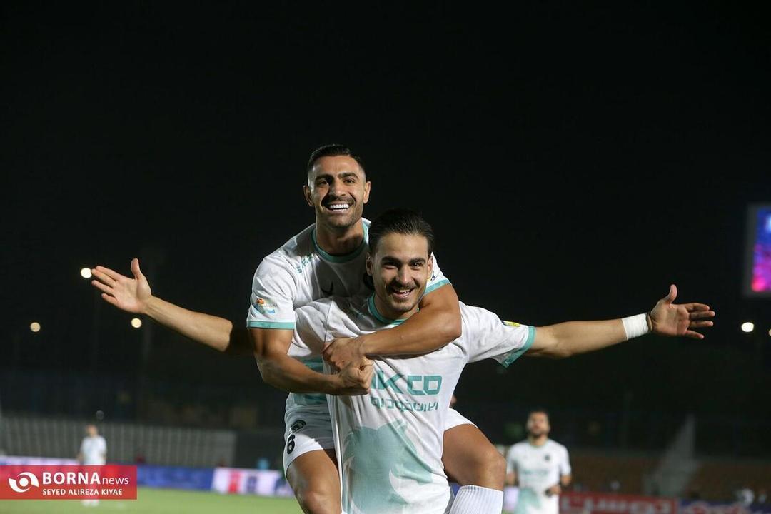 "مهاجمان" لیگ هواداران را روسفید کردند