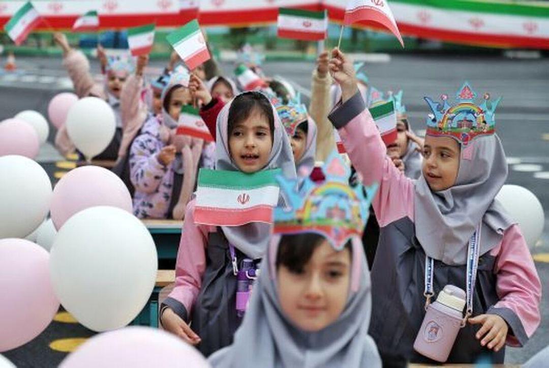 آغاز تحصیل ۷۵۰ هزار، دانش آموز در مدارس سراسر آذربایجان شرقی
