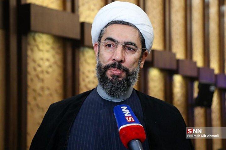 حجت الاسلام رستمی: جزئیاتی از برنامه‌های نهاد رهبری در دانشگاه‌ها برای سال تحصیلی جدید/ ثبت نام عمره دانشجویی در هفته دوم مهرماه + فیلم