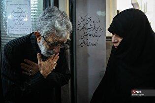 مراسم تشییع مرحومه فاطمه مصدقی راد والده شهید مجید حداد عادل