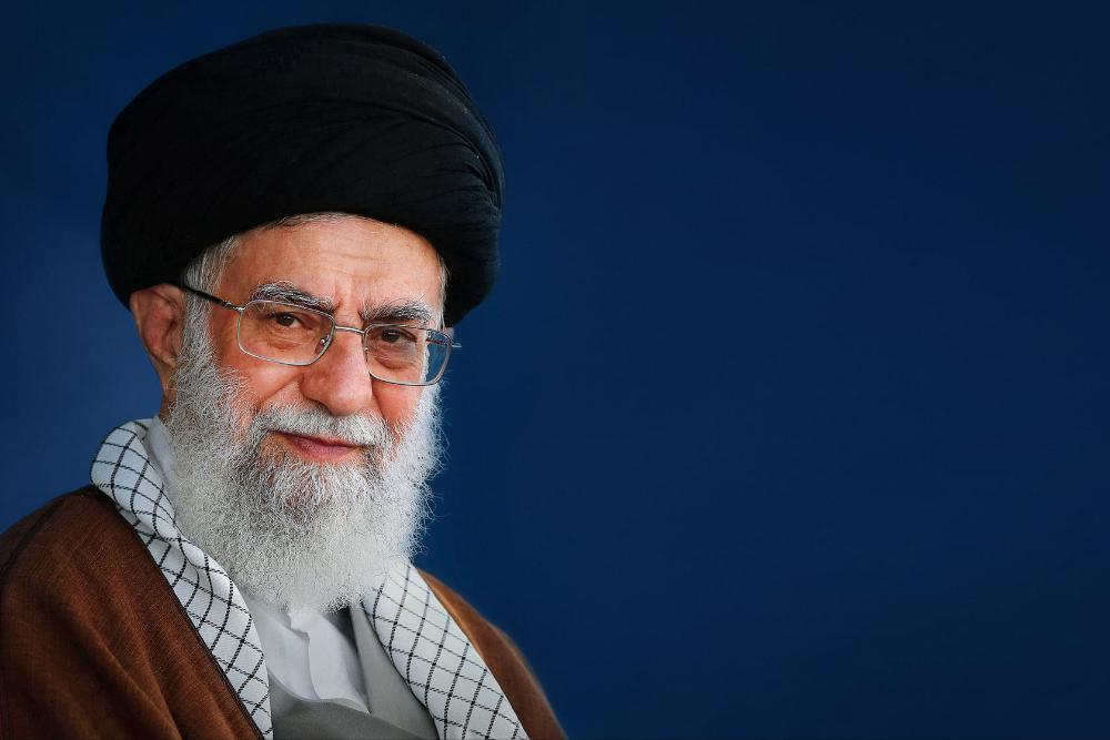 آغاز سخنرانی رهبر معظم انقلاب تا دقایقی دیگر