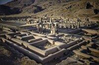 صدور هفتادوهفتمین سند مالکیت پایگاه میراث جهانی تخت‌جمشید