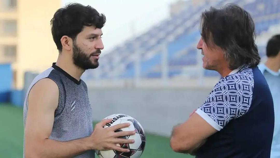 بازگشت ماشاریپوف به تمرینات استقلال؛ ستاره ازبک قید جراحی زانو را زد
