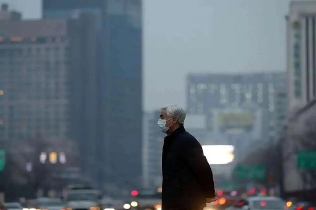 شاهراه نجات پایتخت از آلودگی از «مترو و بی آر تی» می‌گذرد