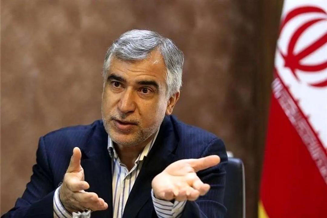 انتقاد تند روزنامه خراسان از نماینده مجلس: چرا اسرار نظامی و ملی را فاش می کنید؟