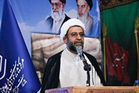 عالمان جایگاه والاتری نسبت به شهدا دارند
