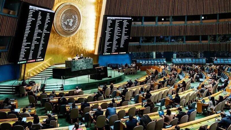 هیئت همراه رئیس‌جمهور در مجمع عمومی سازمان ملل + عکس | چه کسانی همراه پزشکیان هستند؟
