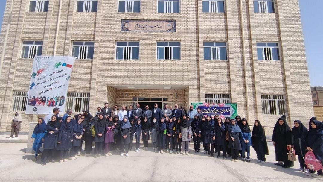 افتتاح مدرسه ۱۲ کلاسه مسکن مهر غرب زاهدان با همت خیر