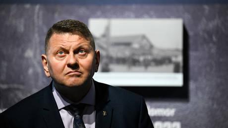 Ex-Ukrainian Army chief laments cost of Kursk incursion