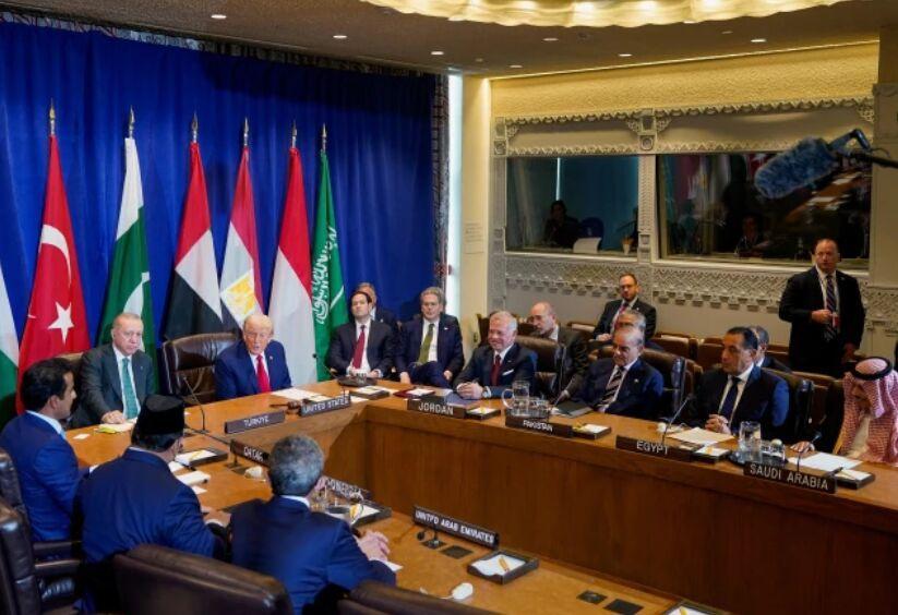 دیدار رئیس جمهور آمریکا با رهبران مسلمان برای حل بحران غزه