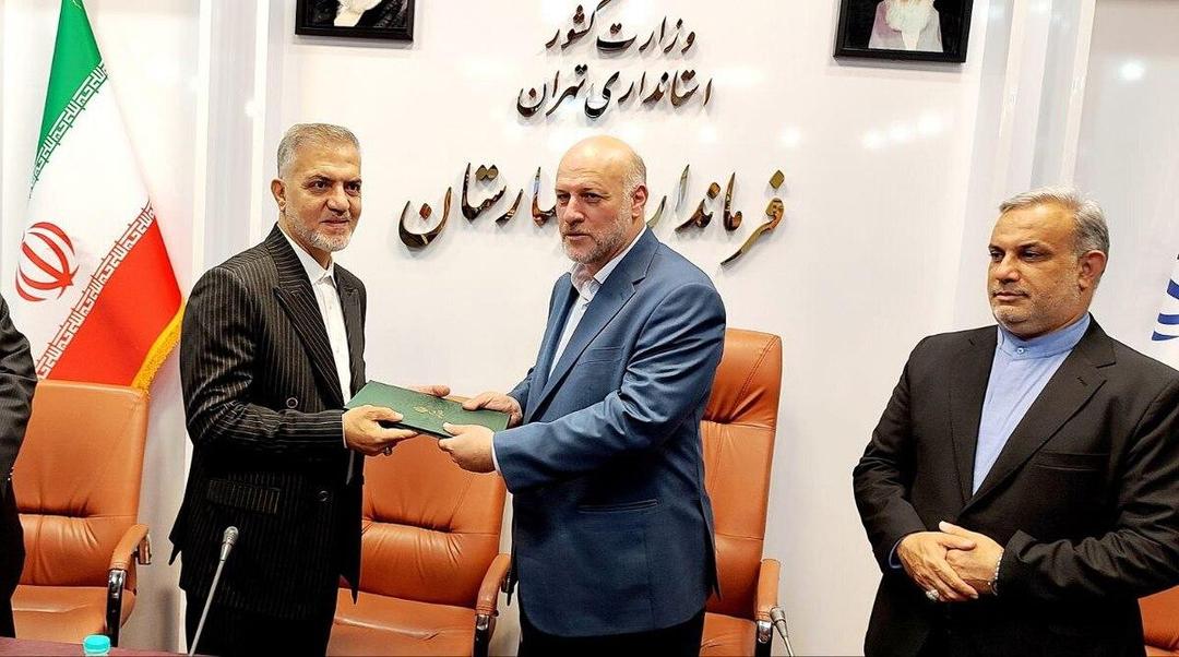 تغییر در مدیریت بهارستان،عبدالحمید شرفی به عنوان فرماندار بهارستان معرفی شد