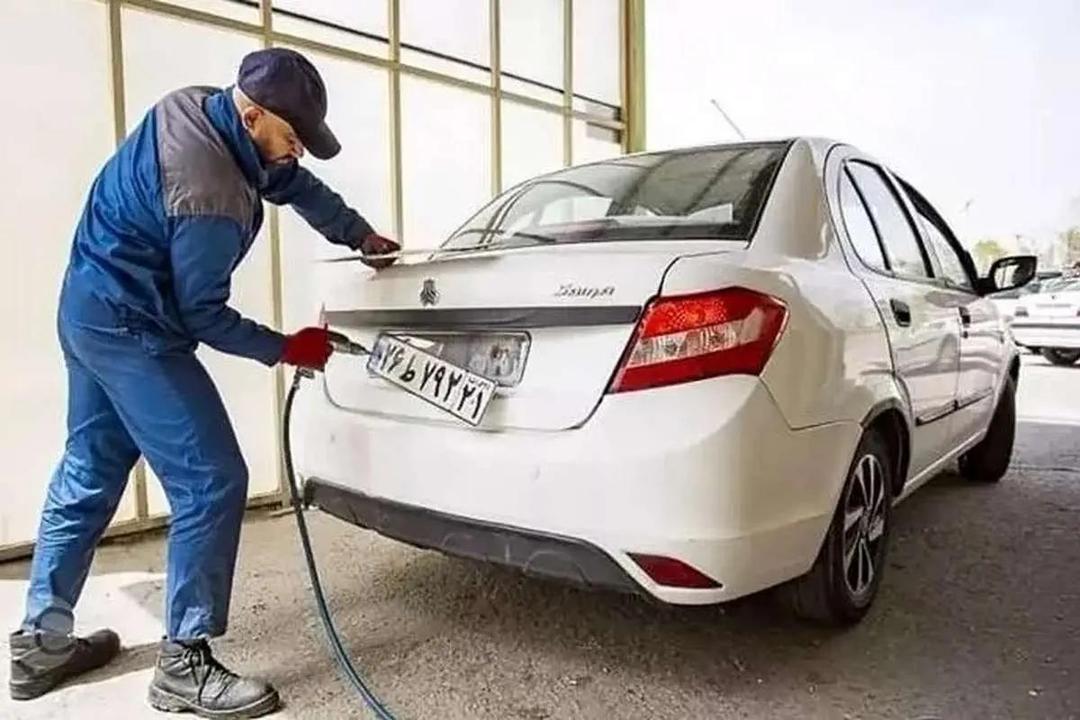 قیمت خودرو در بازار ارزانتر از کارخانه!