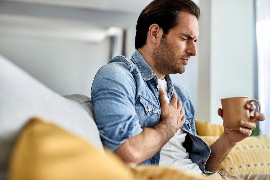 سرفه و خلط مزمن نشانه چیست؟