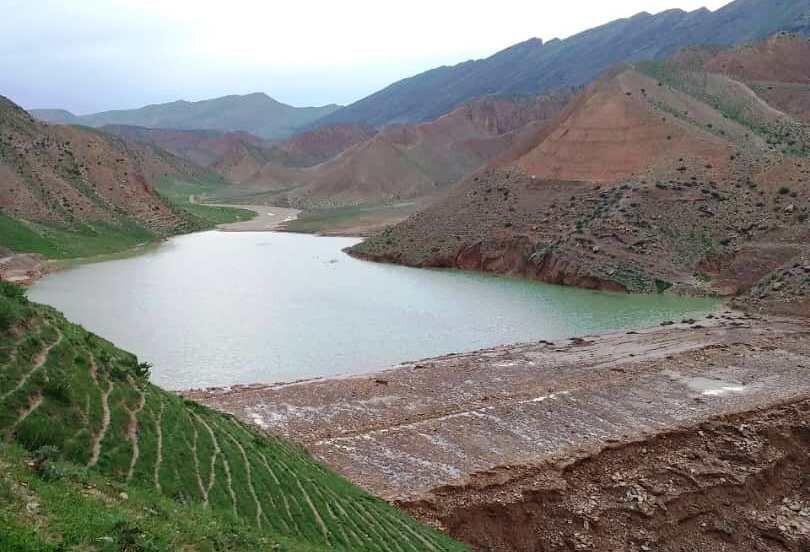 اثربخشی بندخاکی لهندر در کنترل سیلاب و تقویت منابع آب زیرزمینی
