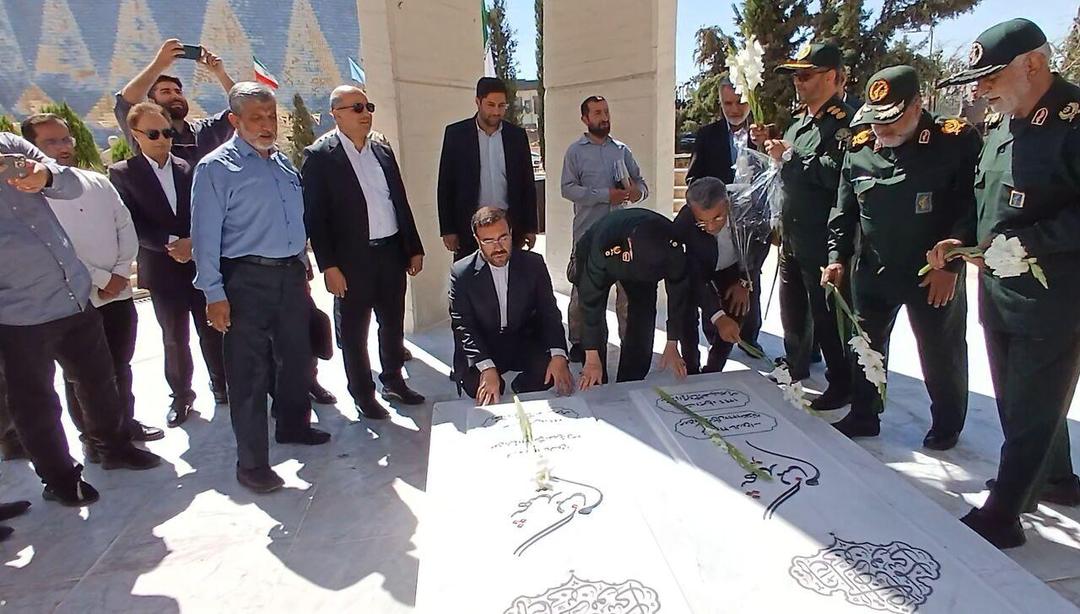 استاندار فارس: آثار تربیتی و تمدن ساز دفاع مقدس منحصر به فرد است