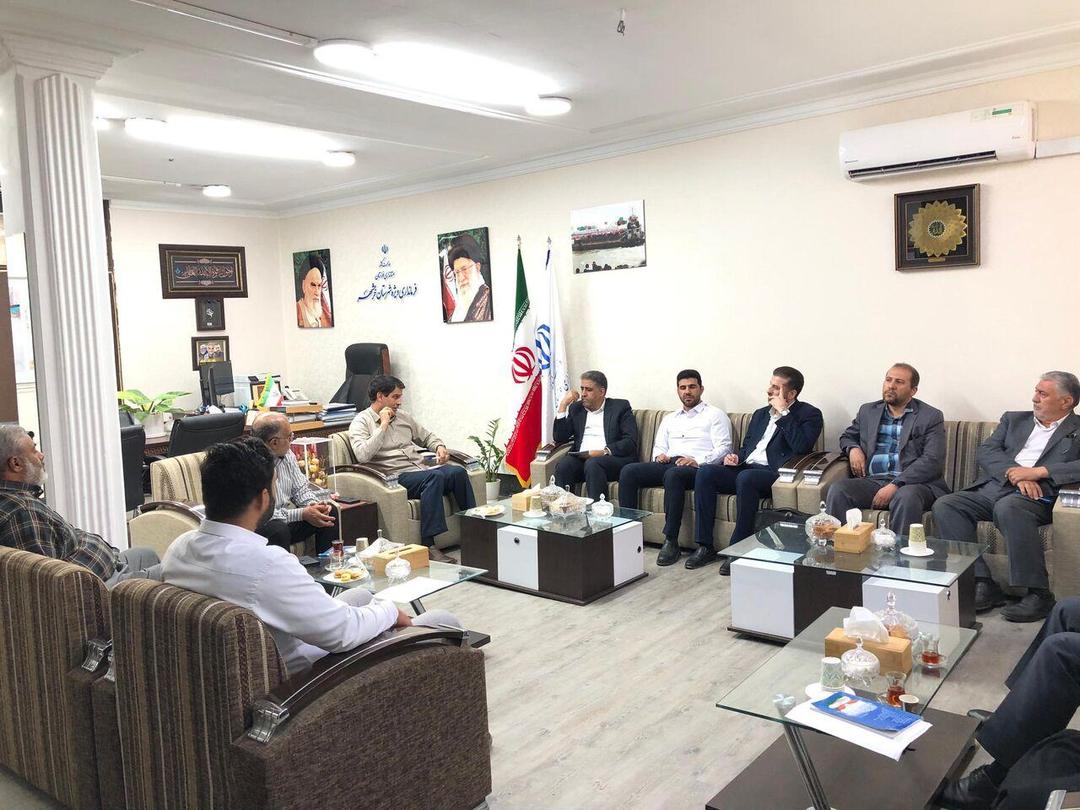 اجرای طرح‌های عمرانی راه و شهرسازی خرمشهر شتاب بگیرد
