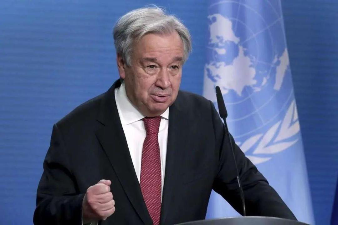 دبیرکل سازمان ملل: فناوری‌های نو ظهور در جنگ، باید تحت کنترل معنادار انسانی باقی بمانند/ قوانین باید توسط همه، به ویژه کشورهای در حال توسعه، شکل بگیرند/ بازسازی اعتماد در مشارکت‌های بین‌المللی، یکی از مهم‌ترین اولویت‌های جامعه جهانی است