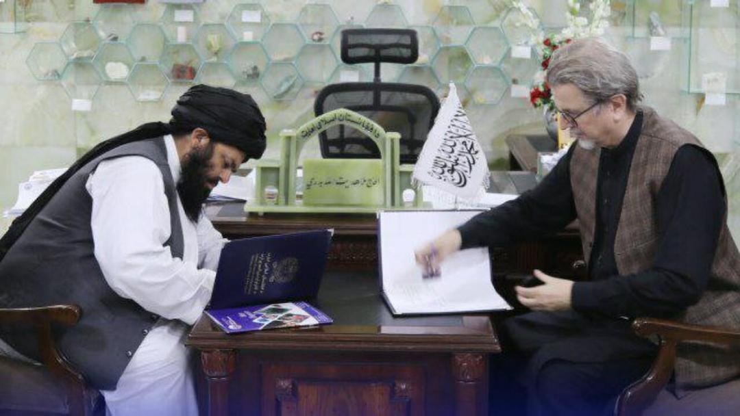امضای تفاهمنامه همکاری بین وزارت معادن طالبان و کمیته نروژ