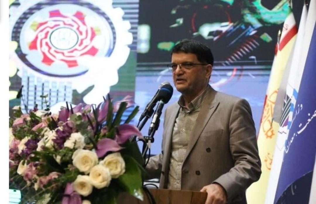 انتقاد قائم‌مقام وزیر صمت از سیاست‌های ارزی