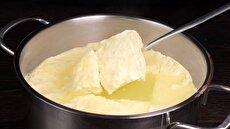 طرز تهیه پنیر خانگی با ۱.۵ لیتر شیر و ۴ تخم‌مرغ به سبک آشپز آلمانی (فیلم)