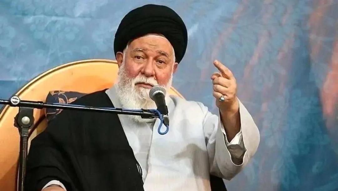 علم الهدی: دشمنان جرات نمی‌کنند به جنگ ما بیایند