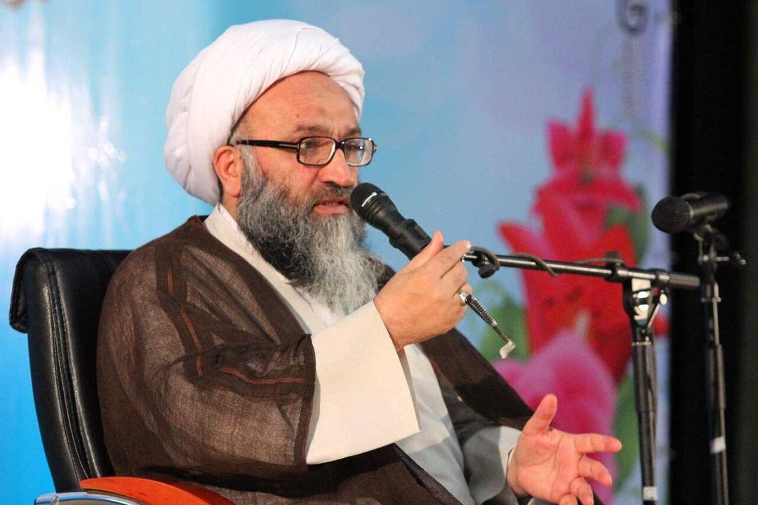 امام جمعه موقت اهواز: مردم خوزستان اجازه نمی‌دهند و راضی نیستند حتی یک قطره آب از این استان به جای دیگری منتقل شود