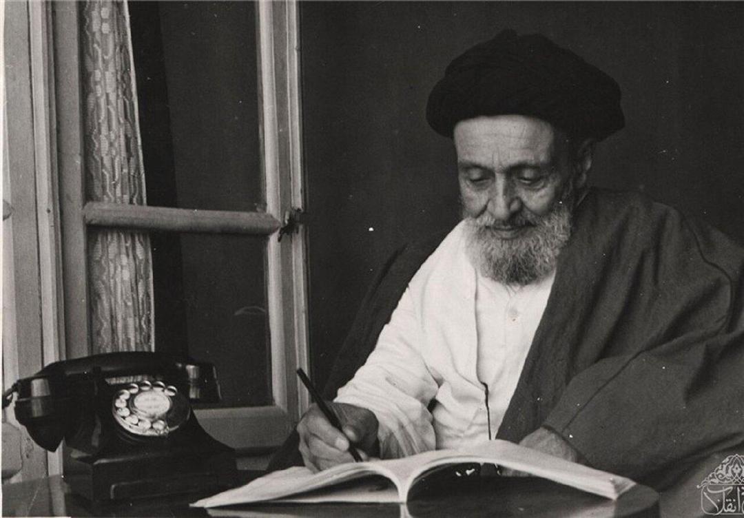 از زندان متفقین تا آغوش ملت؛ قصه بازگشت آیت‌الله کاشانی