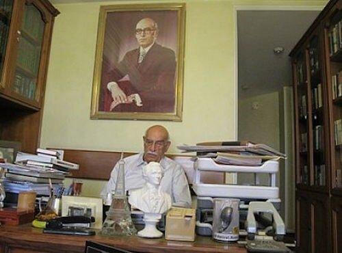 دهمین سال‌روز درگذشت بنیادگذار موسسه انتشارات امیرکبیر برگزار می‌شود