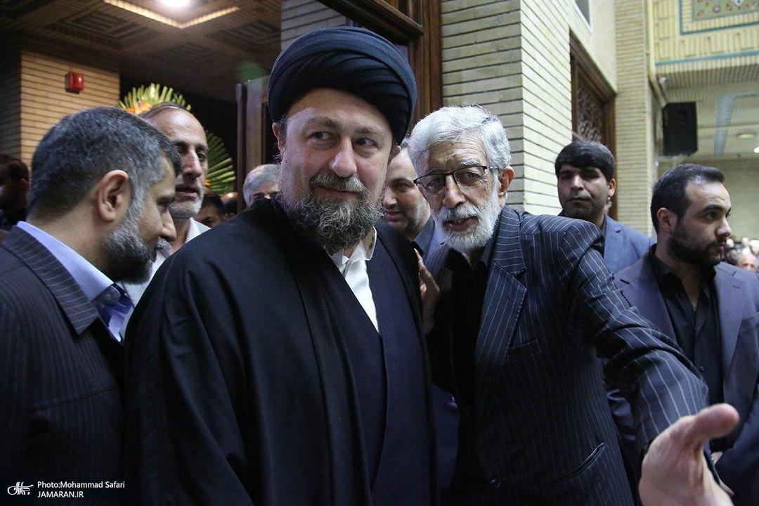 حضور کمال خرازی و مخبر و طائب و استقبال حدادعادل از سیدحسن خمینی / گزارش تصویری از مراسم ختم مادر شهید حدادعادل