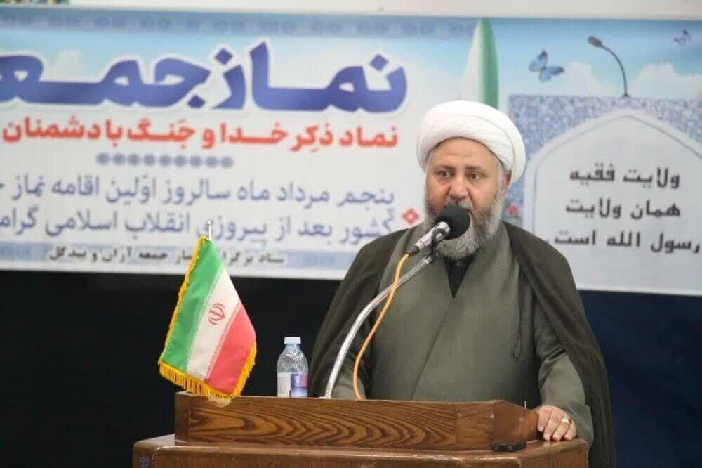 تبیین ابعاد کاربردی غنی‌سازی اورانیوم وظیفه نخبگان است