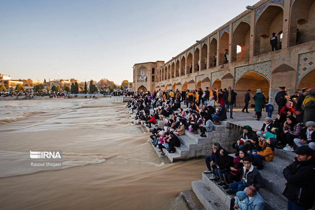 اصفهان قلب تپنده گردشگری ایران؛ درخشش هنرمندان ایرانی در ازبکستان