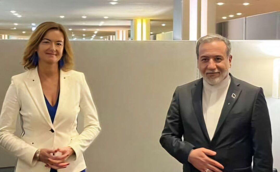 عراقچی: بازگرداندن قطعنامه‌های لغو شده شورای امنیت اخلال جدی در دیپلماسی است
