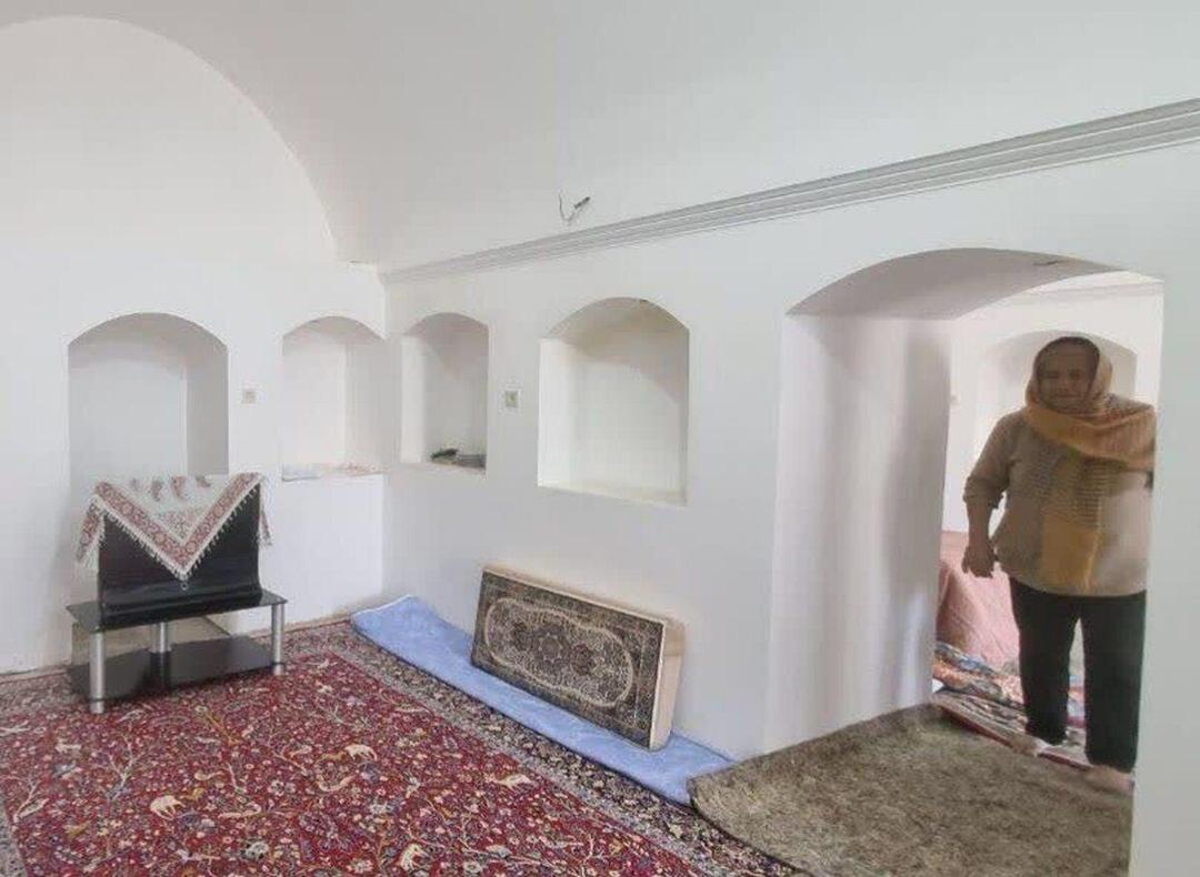 بازتعریفِ موفقیتِ زنان: همین مادری کافی است