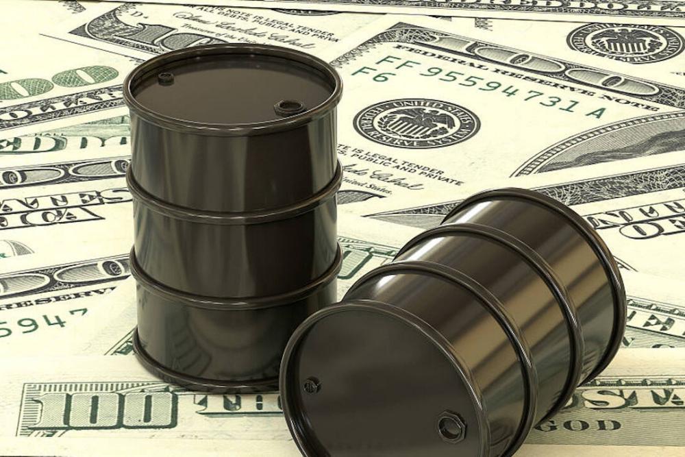 بازگشت قیمت نفت به 70 دلار