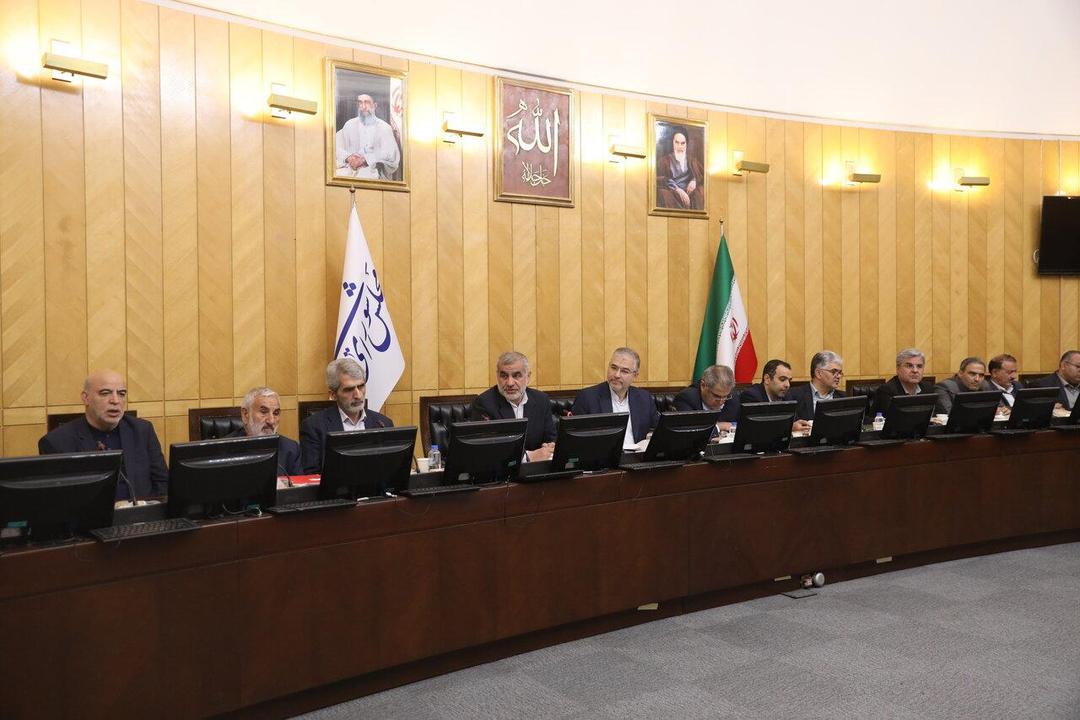 نشست برنامه ریزی ساماندهی و حل مشکلات تعاونی های شمالغرب تهران با حضور نایب رئیس مجلس