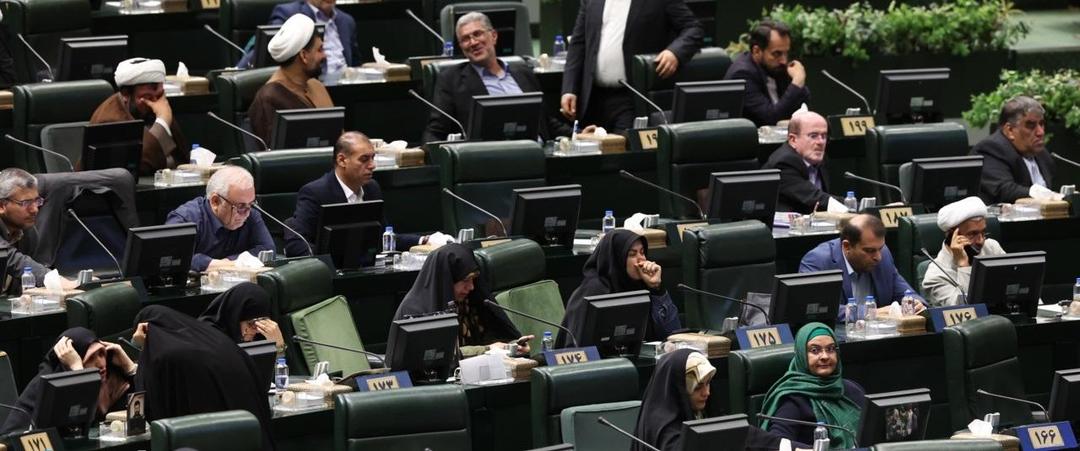 حضور پنج وزیر دولت و فرمانده نیروی انتظامی در کمیسیون های تخصصی مجلس