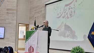 توزیع ۱۵ هزار بسته لوازم‌التحریر میان دانش‌آموزان کم‌برخوردار مشهد