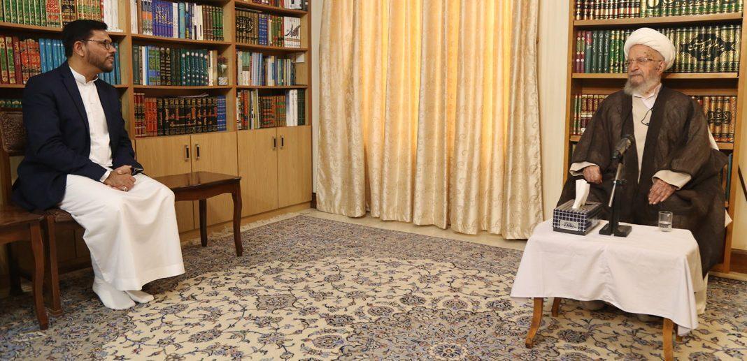 دیدار رئیس فدراسیون "خوجه های اثنی عشری" با آیت الله مکارم شیرازی