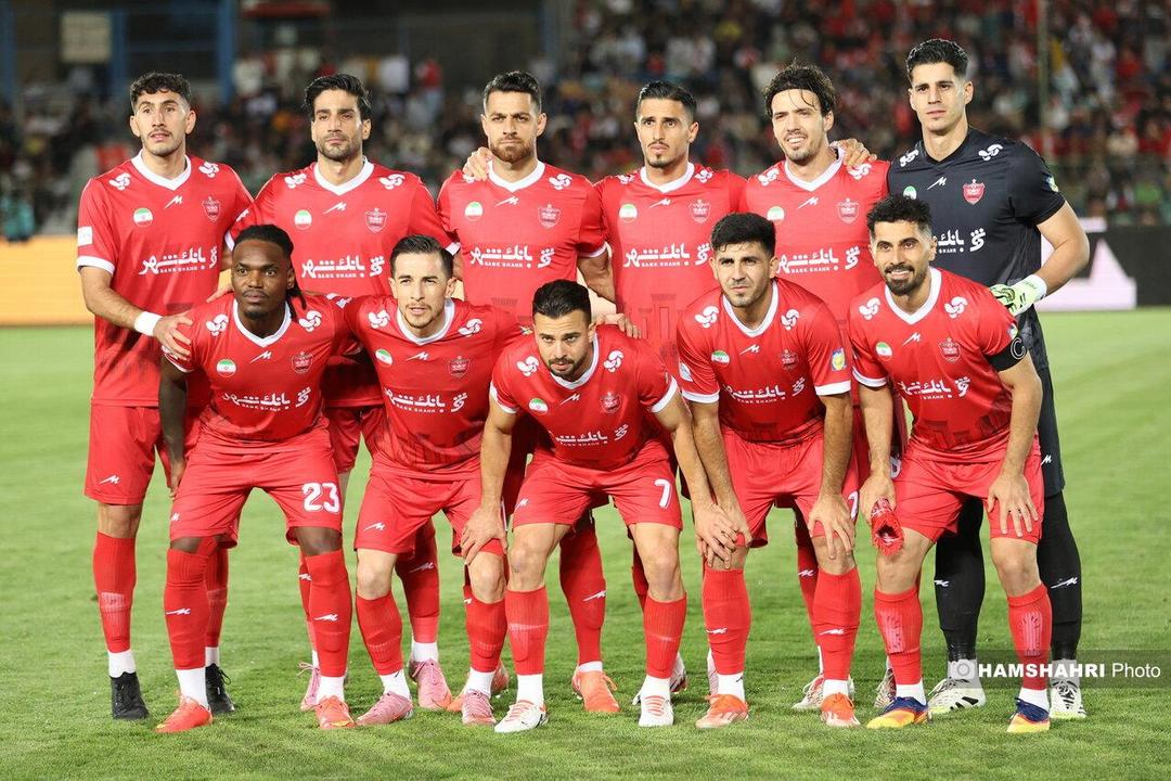 پرسپولیس فقط یک هفته دیگر به هاشمیان فرصت بدهد | این چه خریدی است که باشگاه می‌خواهد انجام دهد؟