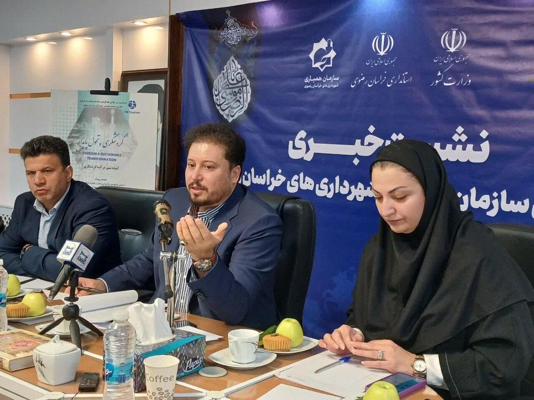 طیبی: گردشگری موتور محرک اقتصاد کشور است