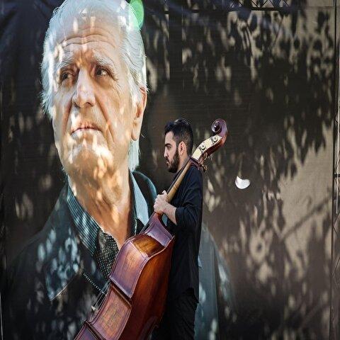 تصاویر: تشییع پیکر «احمد پژمان»