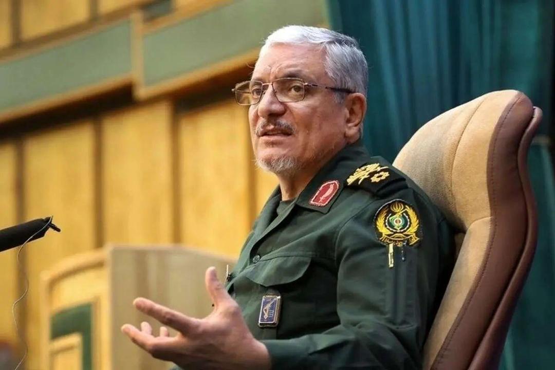سخنگوی وزارت دفاع: هیچ‌گونه مداخله‌ای از سوی قدرت‌های بیگانه در تعیین توان موشکی ایران، قابل قبول نیست